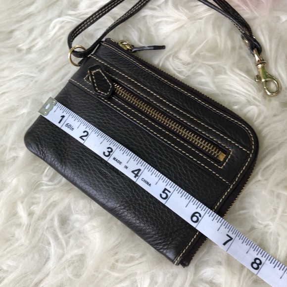 🌺leather wallet wristlet 🌺 - Picture 2 of 6